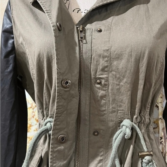 EDGE  Jacket with faux leather sleeves, front zipper & snap closure - Picture 5 of 10